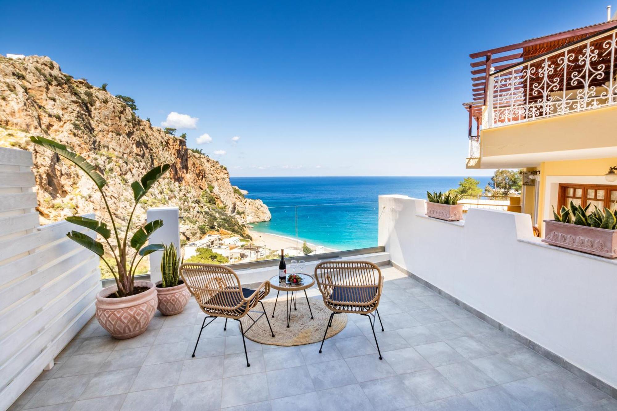 Yploui Suites Kerpe Dış mekan fotoğraf