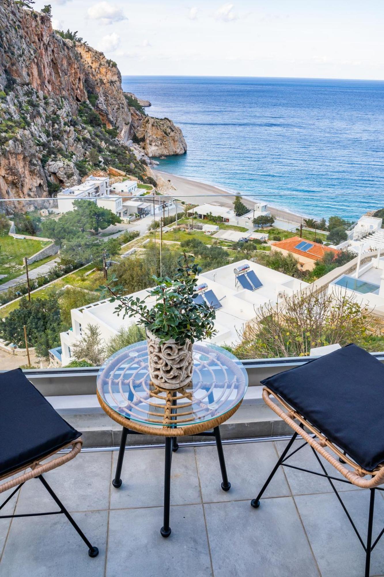 Yploui Suites Kerpe Dış mekan fotoğraf