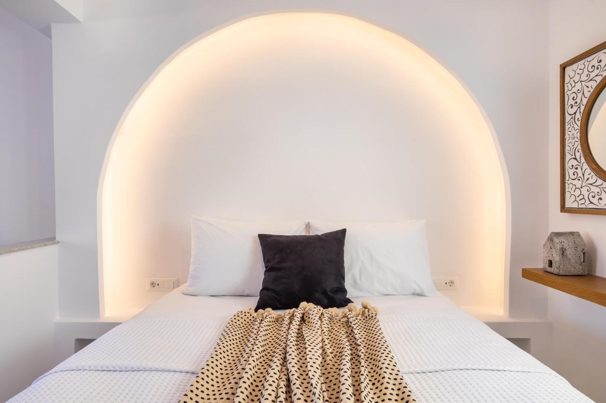 Yploui Suites Kerpe Dış mekan fotoğraf